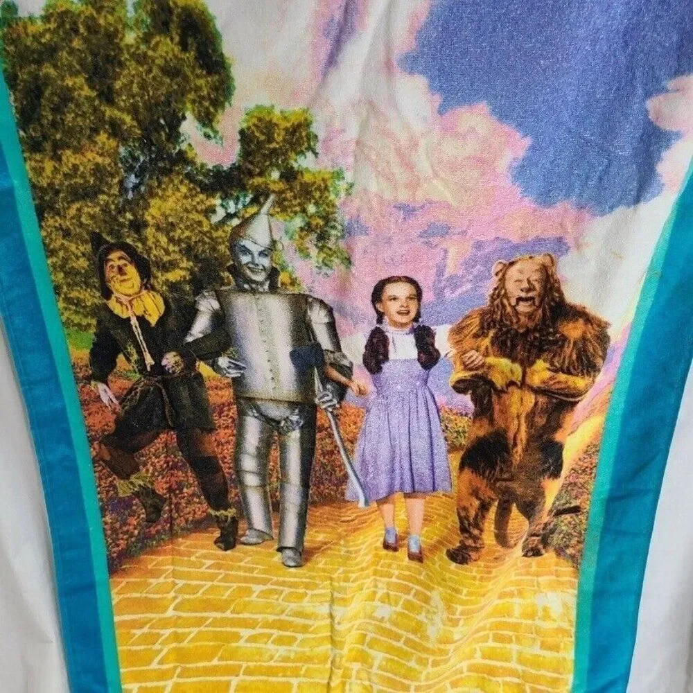 Vintage 90s Wizard of Oz Yellow Brick Road Beach Towel Dorothy Toto New